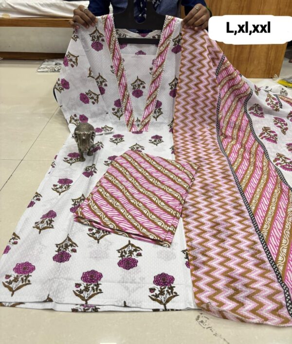 ✨ PURE COTTON KURTI PANT WITH DUPATTA SET ✨ - Image 17
