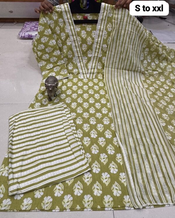 ✨ PURE COTTON KURTI PANT WITH DUPATTA SET ✨ - Image 11
