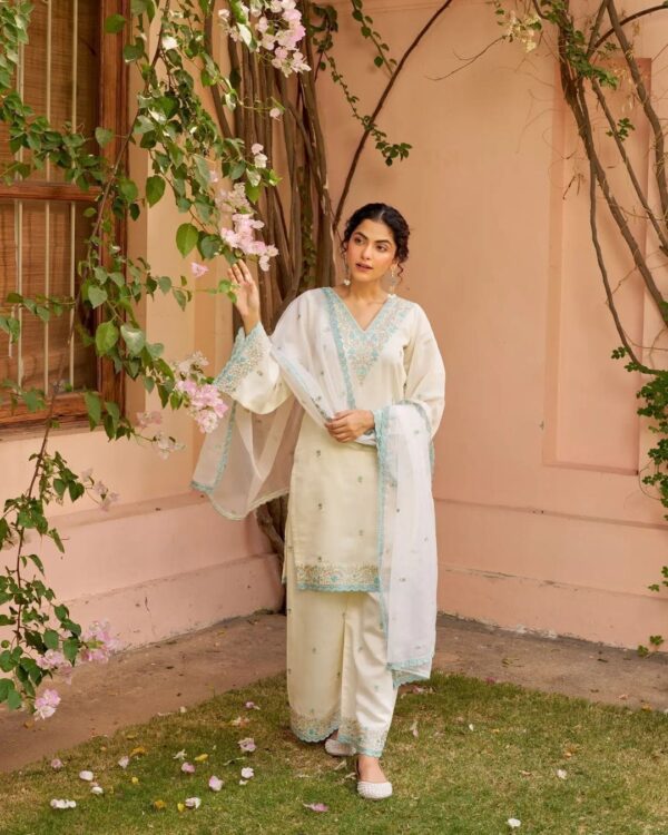 WHITE BUL BUL SUIT SET - Image 8