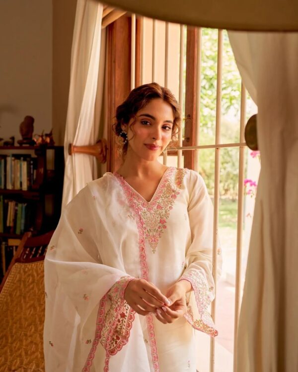 WHITE BUL BUL SUIT SET - Image 3