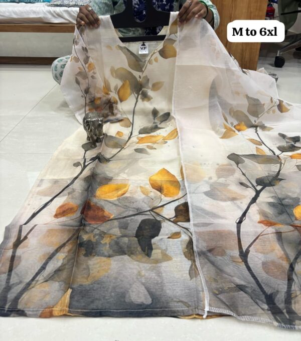 Digital Print Chanderi Silk Kurti Set - Image 3