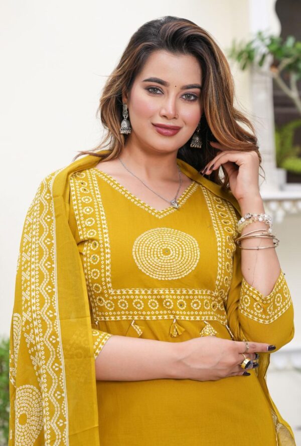 3 pic KURTI,PAINT,DUPPATA - Image 3